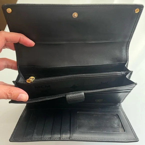 MCM BLACK LEATHER WALLET - Picture 10 of 11